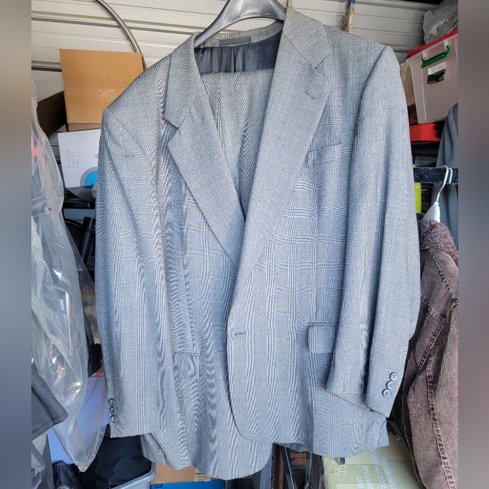 Louis Roth suit jacket and slacks 38R